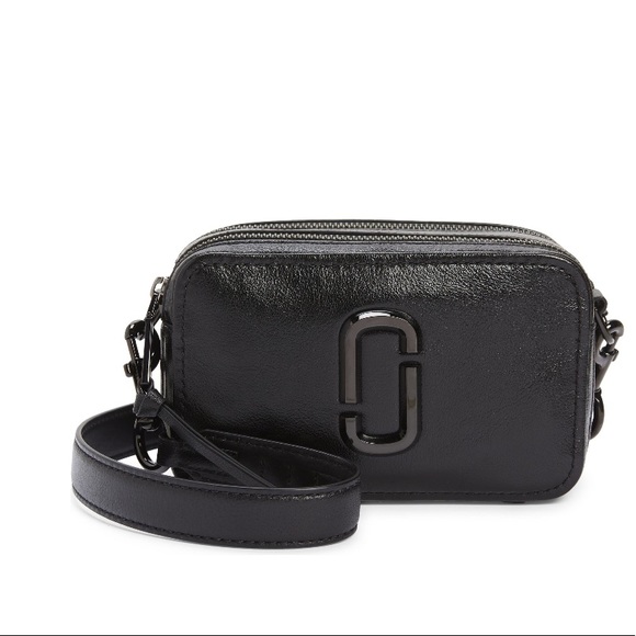 Marc Jacobs Handbags - MARC JACOBS Softshot 21 Leather Crossbody bag Black